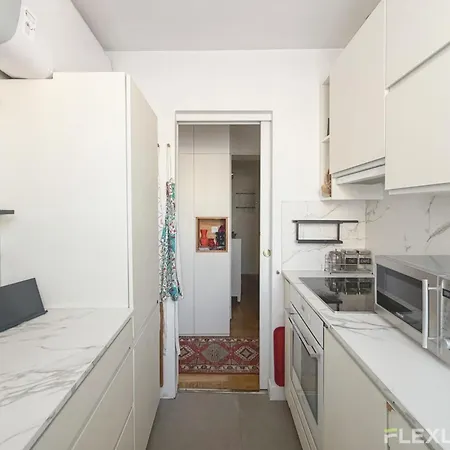 Unique One-bedroom Near The Arc De Triomphe Appartamento